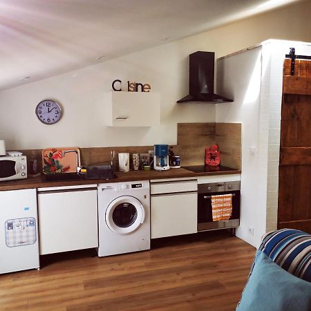 Appartement Avec Terrasse Saint-Martin-de-Brômes 외부 사진