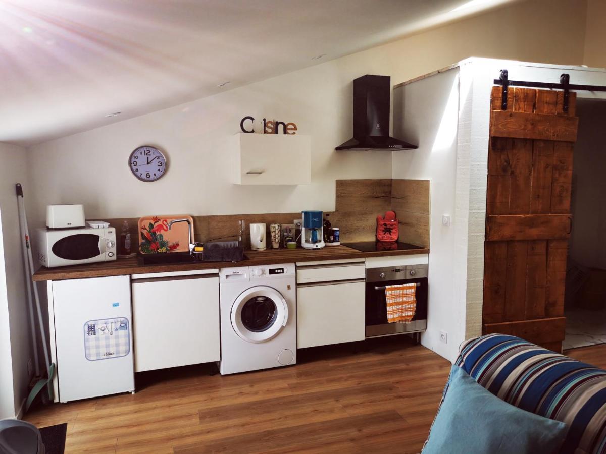 Appartement Avec Terrasse Saint-Martin-de-Brômes 외부 사진